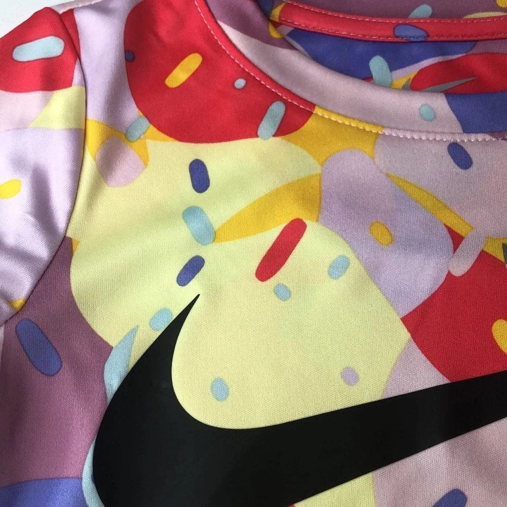 NEW Nike Multicolor Abstract Dry Fit Short Sleeve T-Shirt Girls 5-6 M NWT